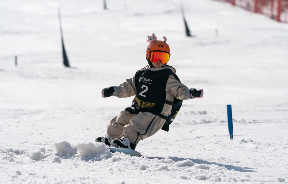 제8회 남양주시의회의장기 스노보드대회 사진 3.png